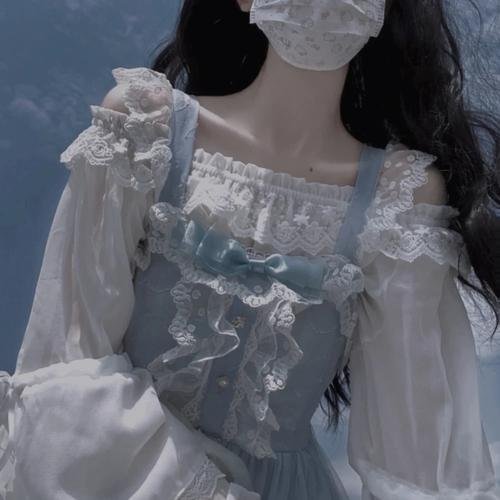 骆驼女孩的沙漠之旅